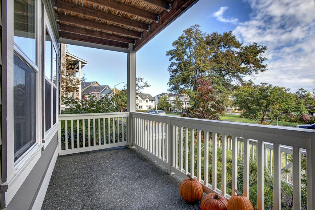 Property Photo:  4327 Jill Place S  WA 98108 