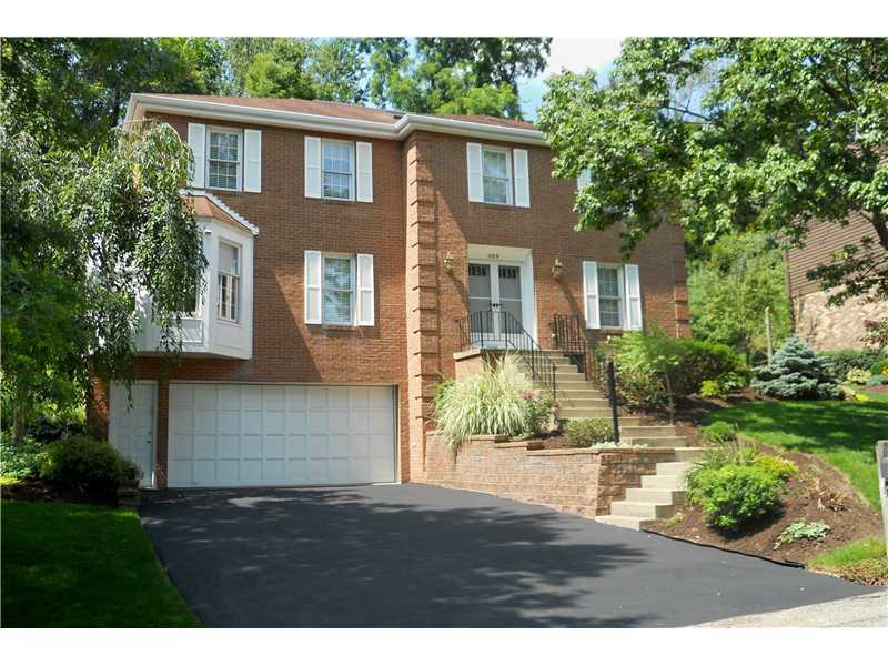 Property Photo:  499 Clair Drive  PA 15241 