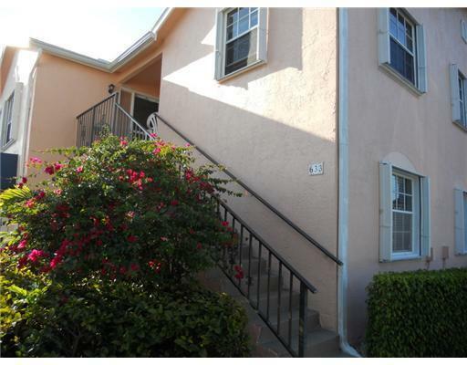 Property Photo:  633 Waterside Drive 633  FL 33462 