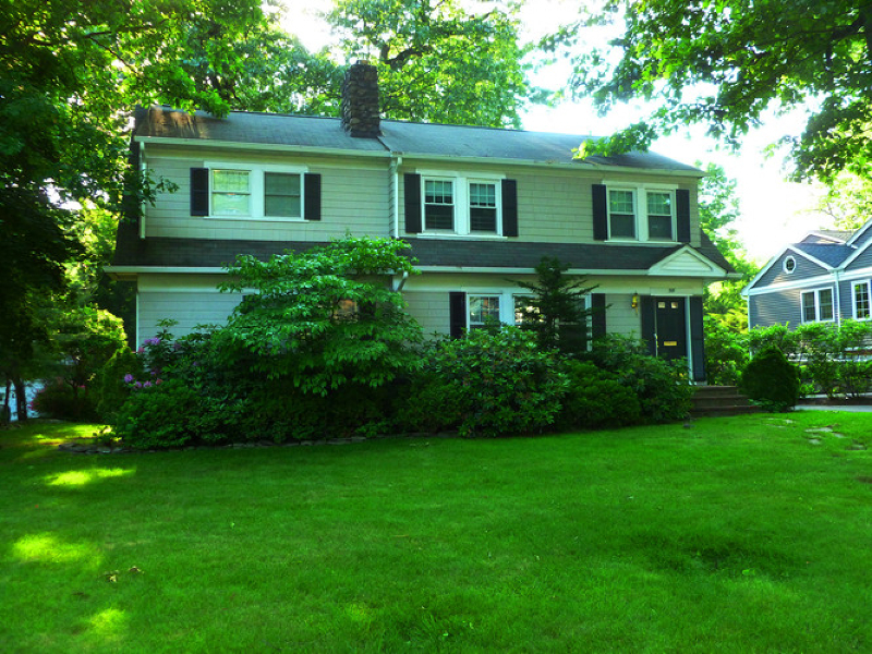 Property Photo:  308 N Monroe St  NJ 07450 