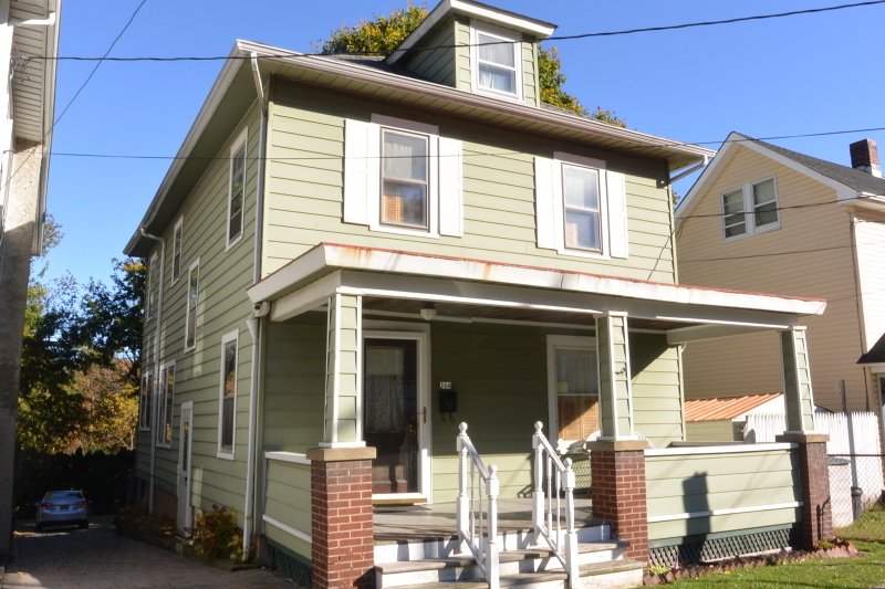 Property Photo: 164 S Main St NJ 07885