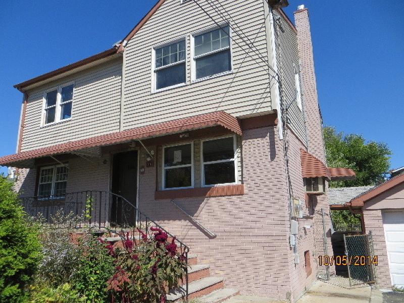 Property Photo:  17 Millstone Rd  NJ 08873 