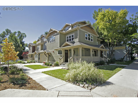 Property Photo:  1944 Arapahoe Ave A  CO 80302 