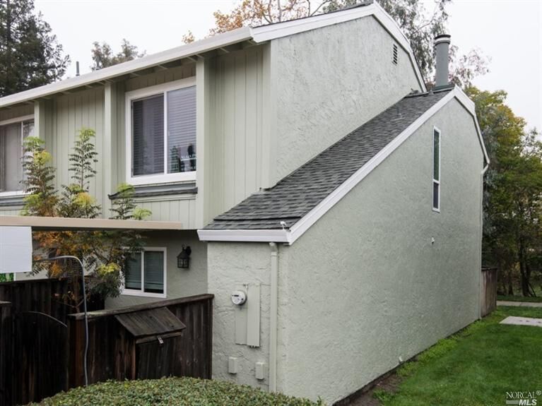Property Photo: 692 Racquet Club Circle CA 94928