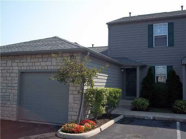 Property Photo:  4062 Blendon Way Drive 94B  OH 43230 