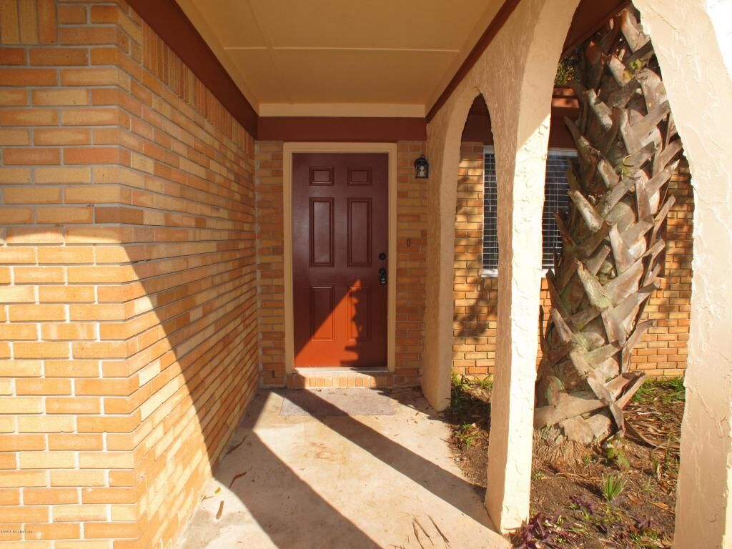 Property Photo: 6339 Graves Street FL 32210