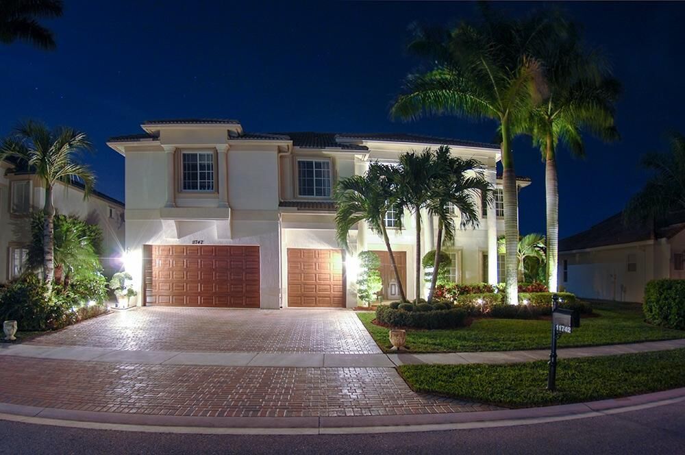 Property Photo:  11742 Paradise Cove Lane  FL 33449 