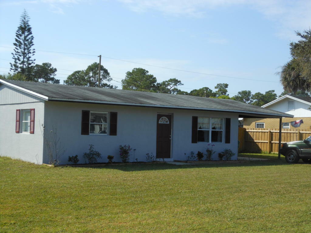 Property Photo:  7701 James Road  FL 34951 