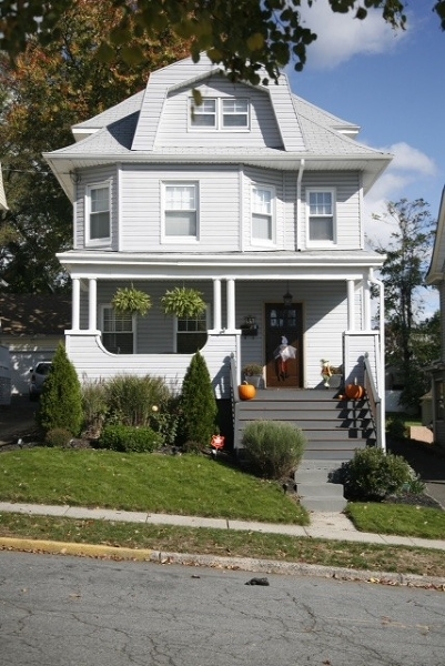 Property Photo:  81 Lindsley Ave  NJ 07052 