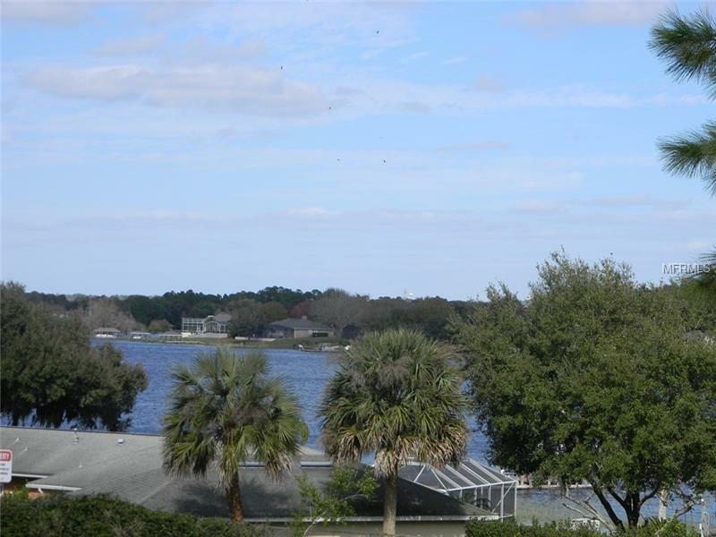 Property Photo:  10843 Crescent Ridge  Loop  FL 34711 