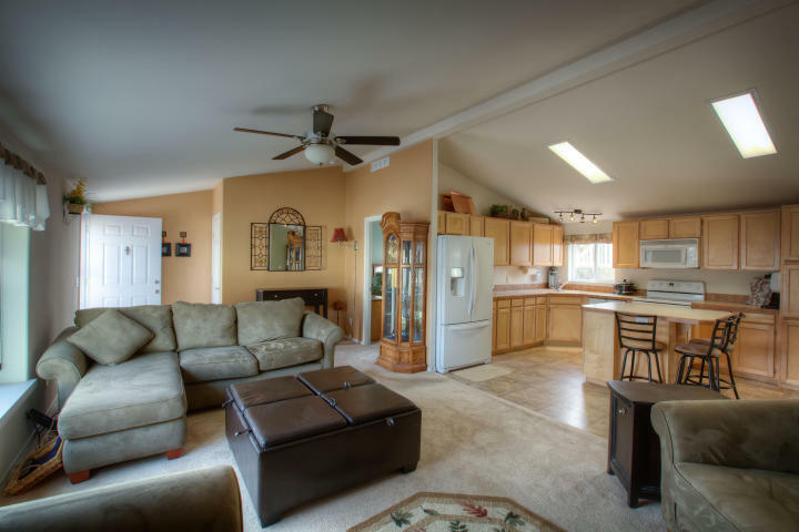 Property Photo: 1206 Marble St WA 98801