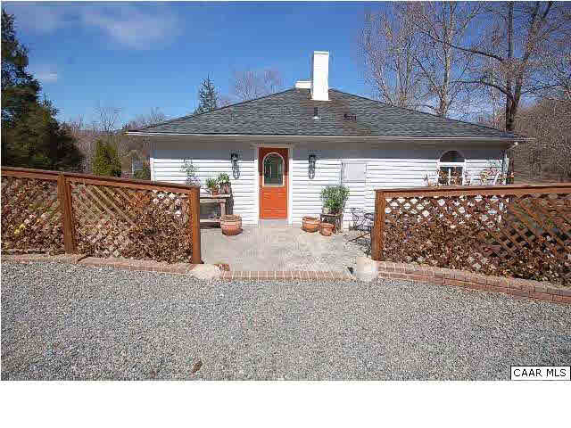 Property Photo:  311 E Daffodil Rd  VA 22968 