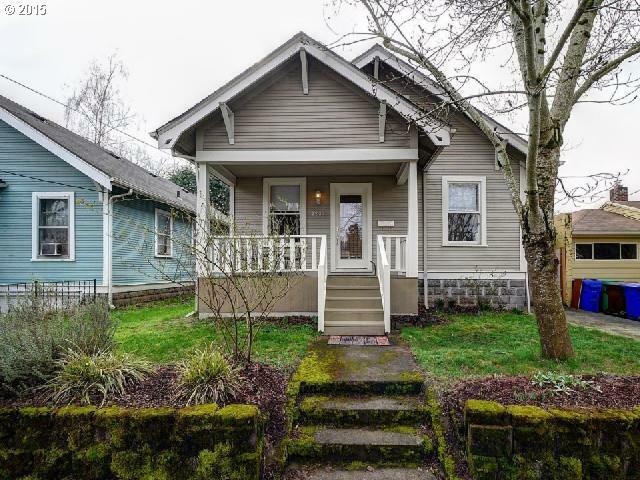 Property Photo: 2234 N Watts St OR 97217