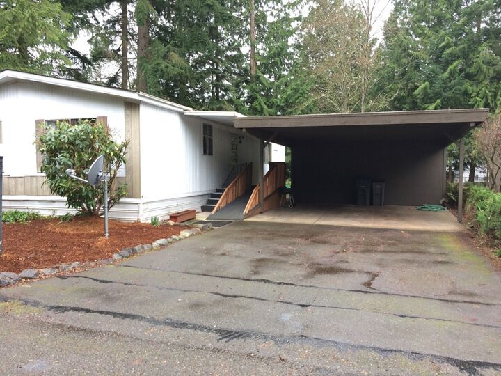 Property Photo: 3380 NE 3rd St WA 98311