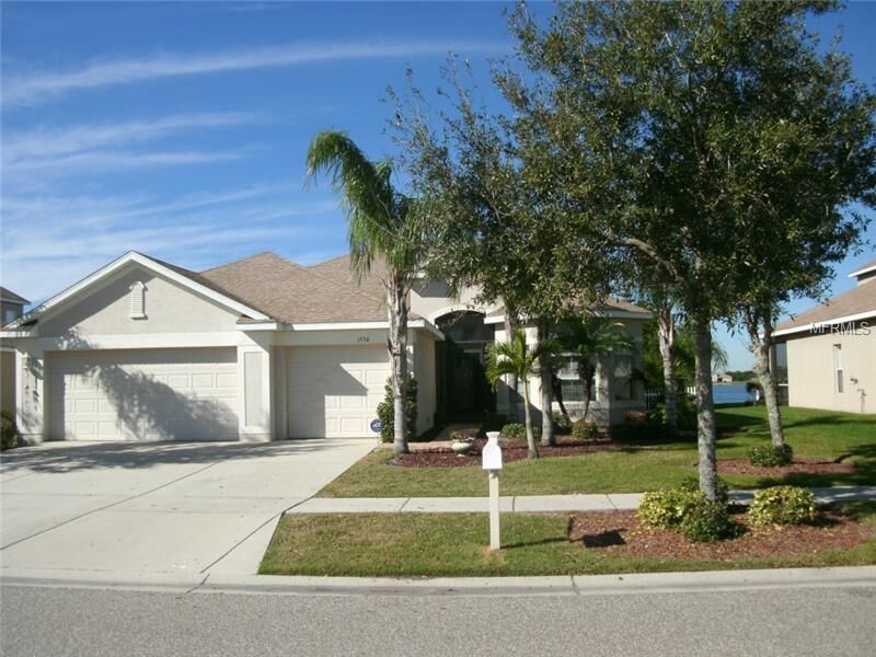 Property Photo: 1550 Mira Lago Circle FL 33570