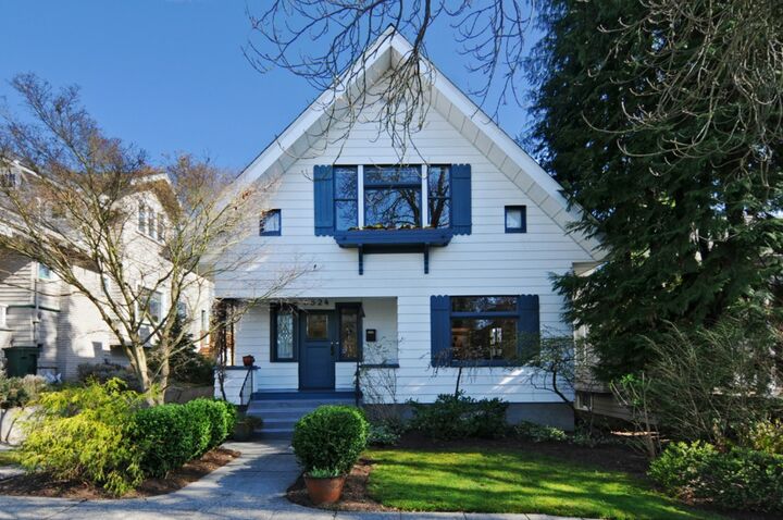 6524 18th Ave NE  Seattle WA 98115 photo