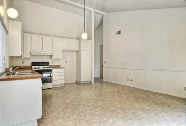 Property Photo: 25261 Bentley CA 92653