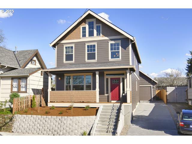 Property Photo:  3618 SE 49th Ave  OR 97206 