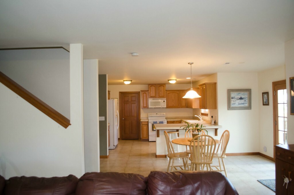 Property Photo: 409 SE Easy St WA 98576