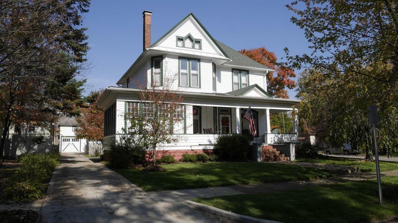 Property Photo: 6 Town Street OH 43062