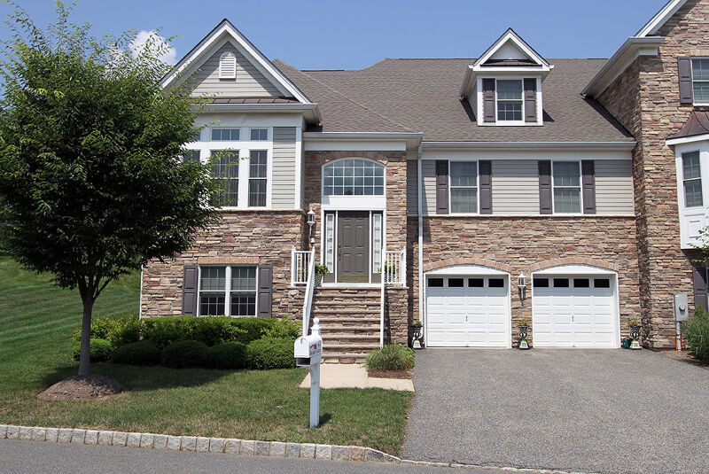 Property Photo: 47 Baxter Ln NJ 07052