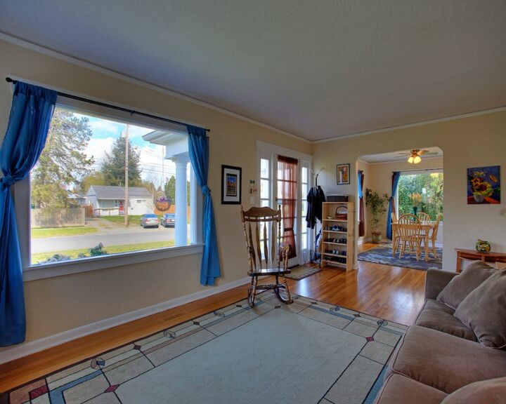 Property Photo: 4822 N 11th St WA 98406