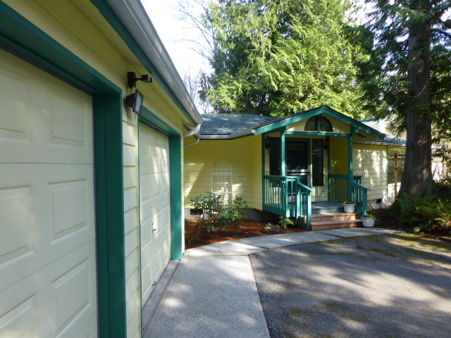 Property Photo:  251 Rainier Lane  WA 98365 