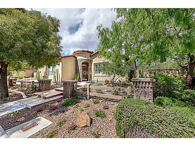 Property Photo: 7600 River Mist Ct NV 89113