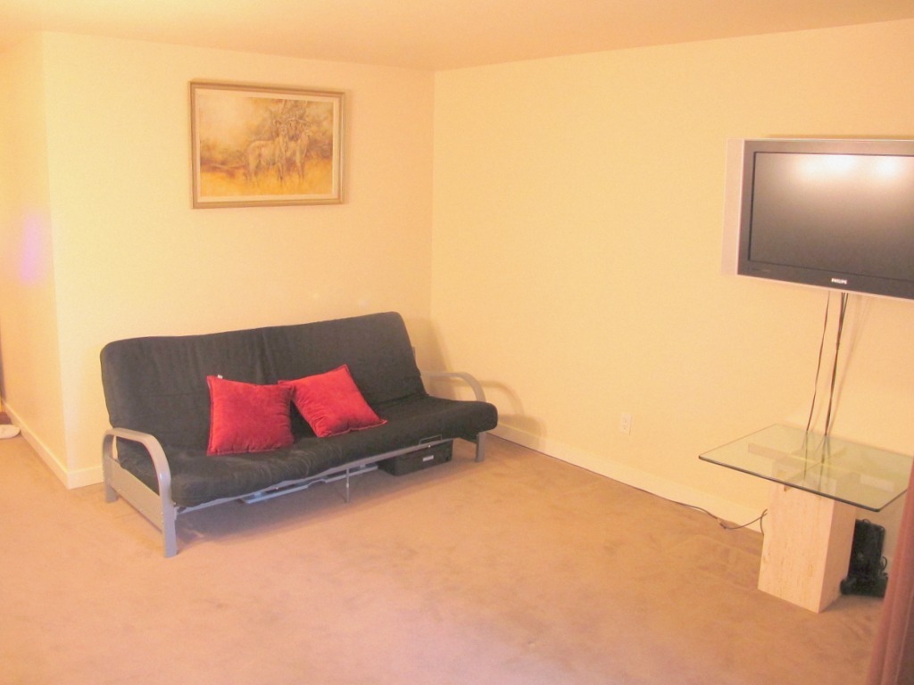 Property Photo: 14106 NE 181st Place F-103 WA 98072