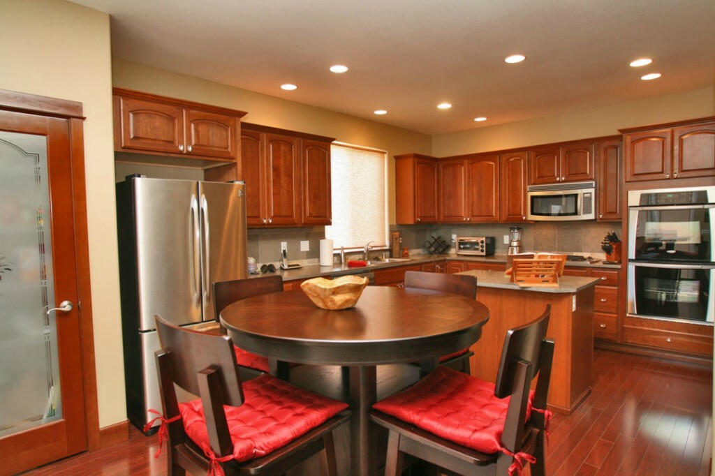 Property Photo: 7802 NE 199th St WA 98028