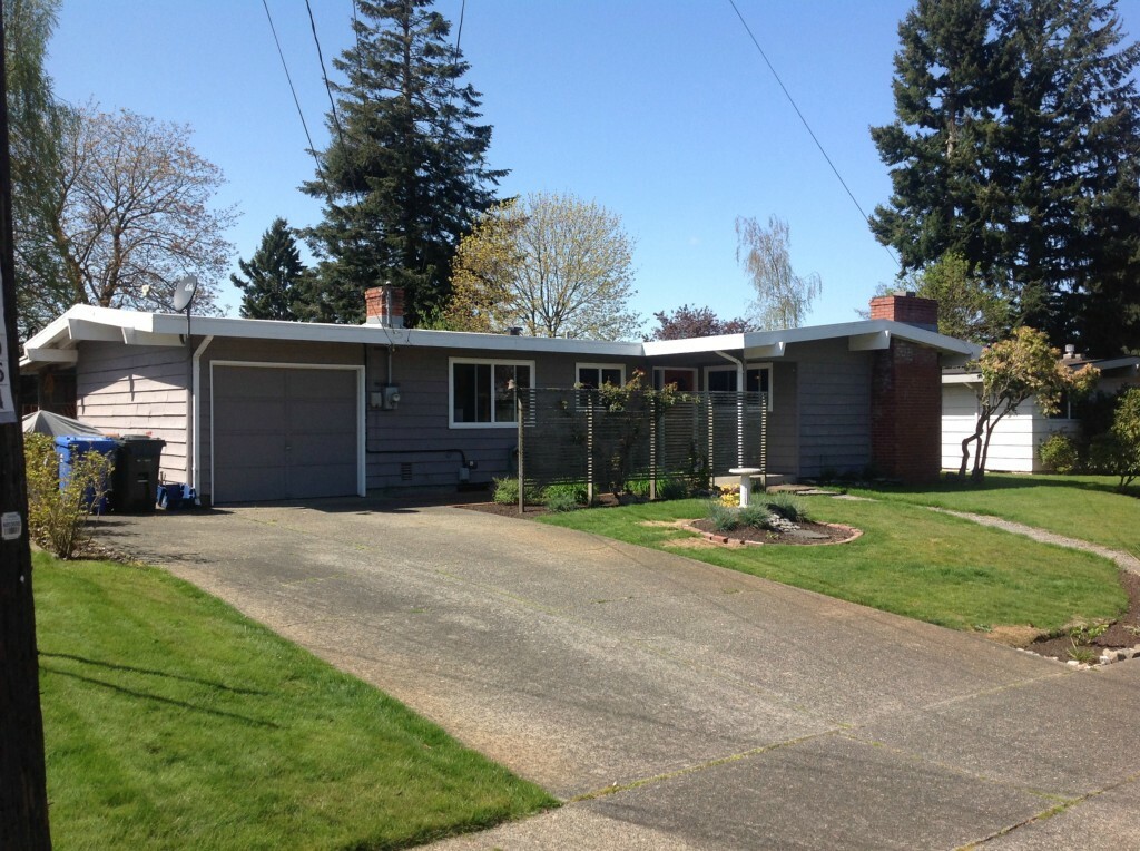 Property Photo:  1378 N Lenore Dr  WA 98406 