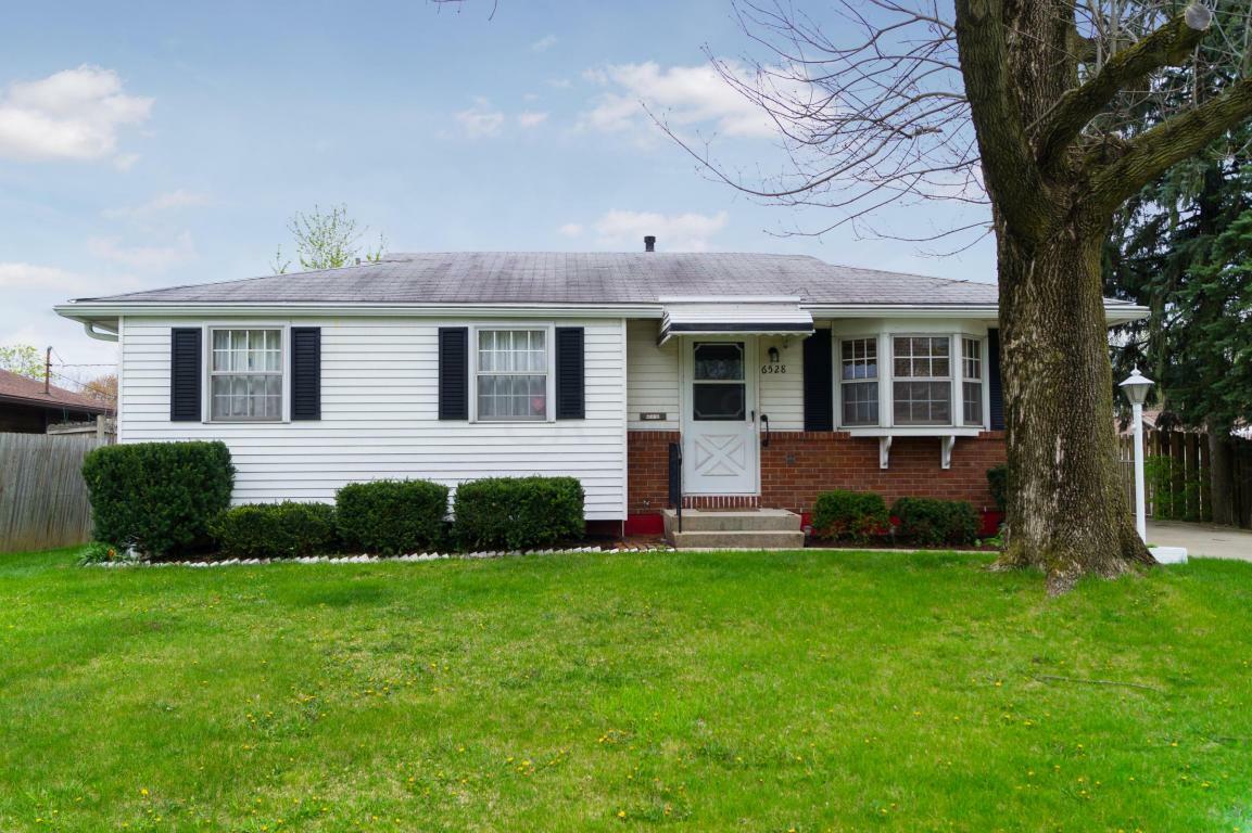 Property Photo: 6528 Karl Road OH 43229
