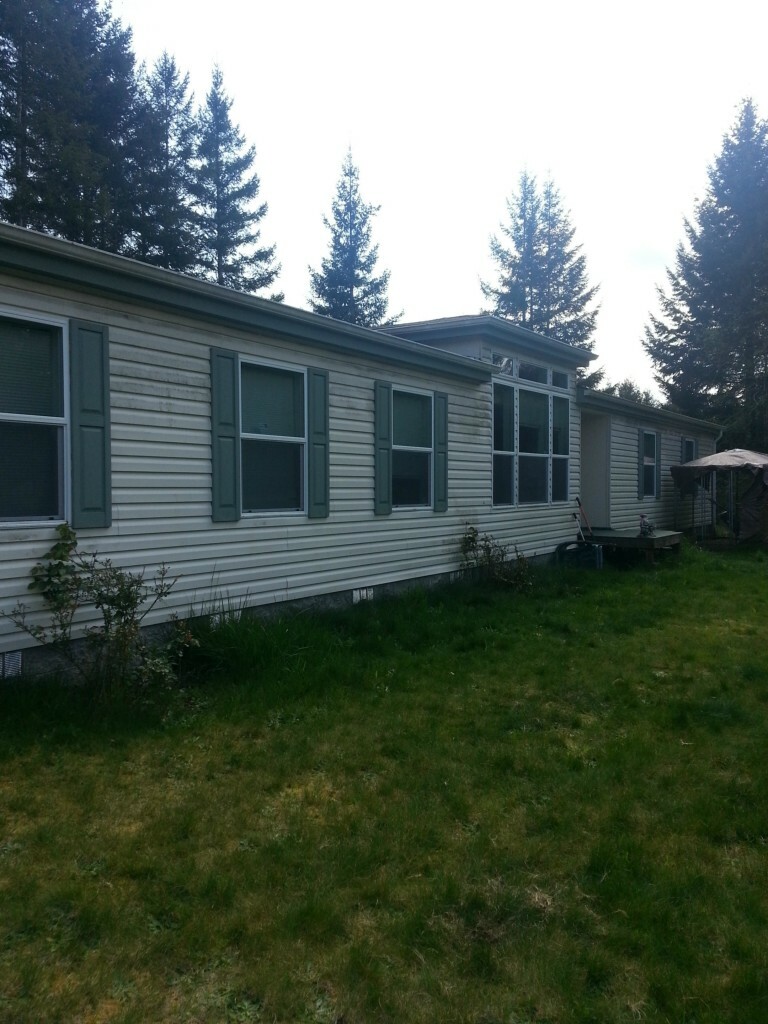 Property Photo:  10 E Green Bluff Ct  WA 98528 