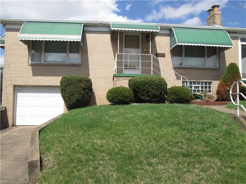 Property Photo:  809 Waddell Ave  PA 15025