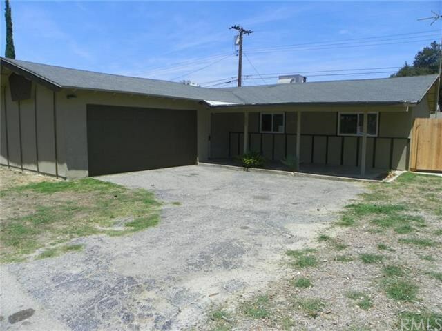 Property Photo:  225 Doyle Avenue  CA 92374 