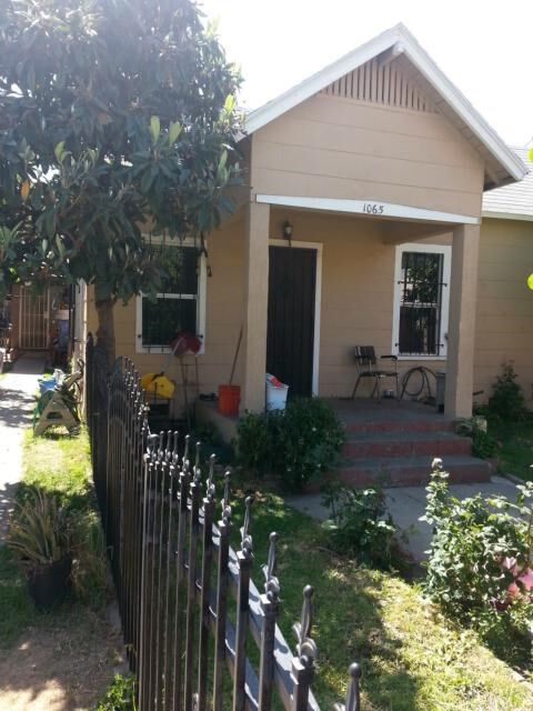 Property Photo:  1065 N Almond Court  CA 90813 