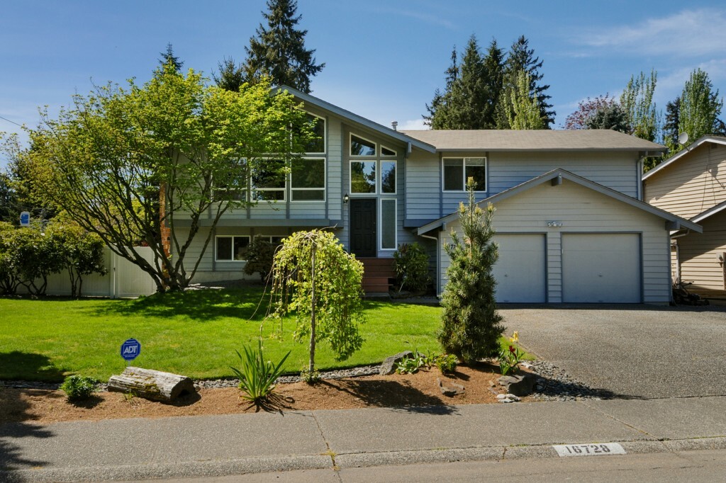 Property Photo:  16728 28th Dr SE  WA 98012 