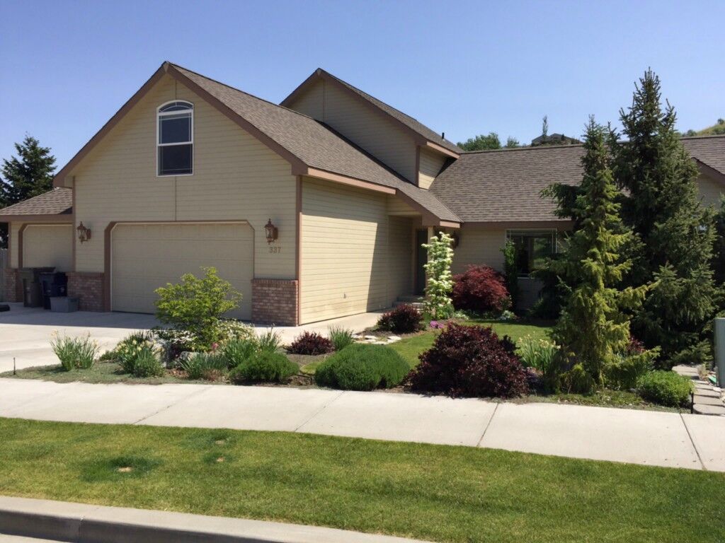 Property Photo:  337 Canyon Creek Dr  WA 98801 