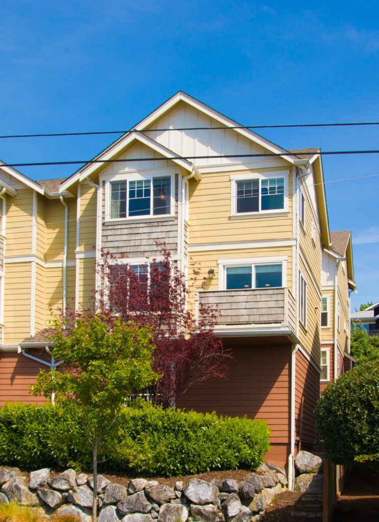 Property Photo:  1110 29th Avenue S B  WA 98144 