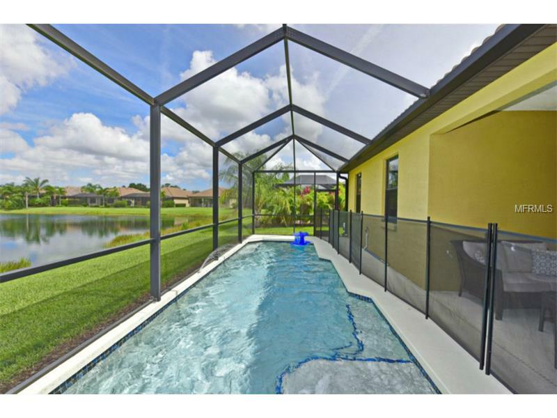 Property Photo: 8090 36th Street Circle E FL 34243