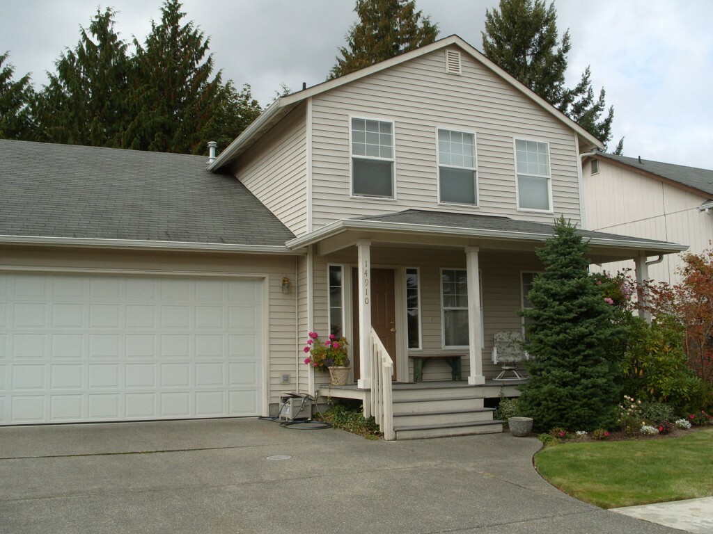 Property Photo:  14910 92nd Ave E  WA 98375 