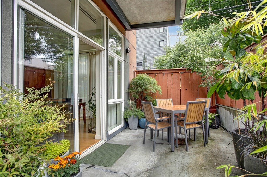 Property Photo:  303 E Pike St 309  WA 98122 