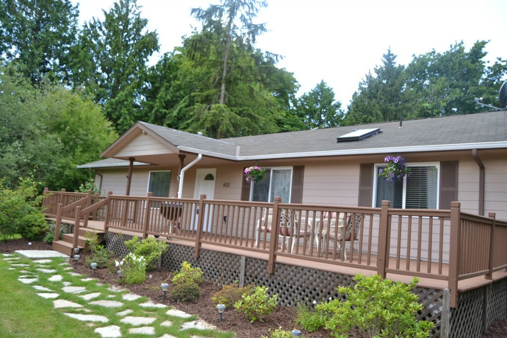 Property Photo:  485 Dan St  WA 98282 