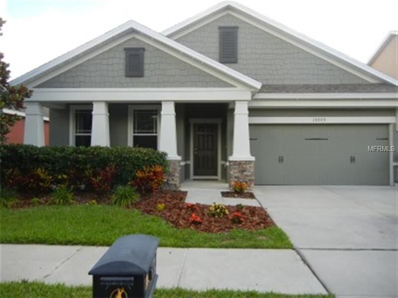 Property Photo:  15909 Oakleaf Run Drive  FL 33547 