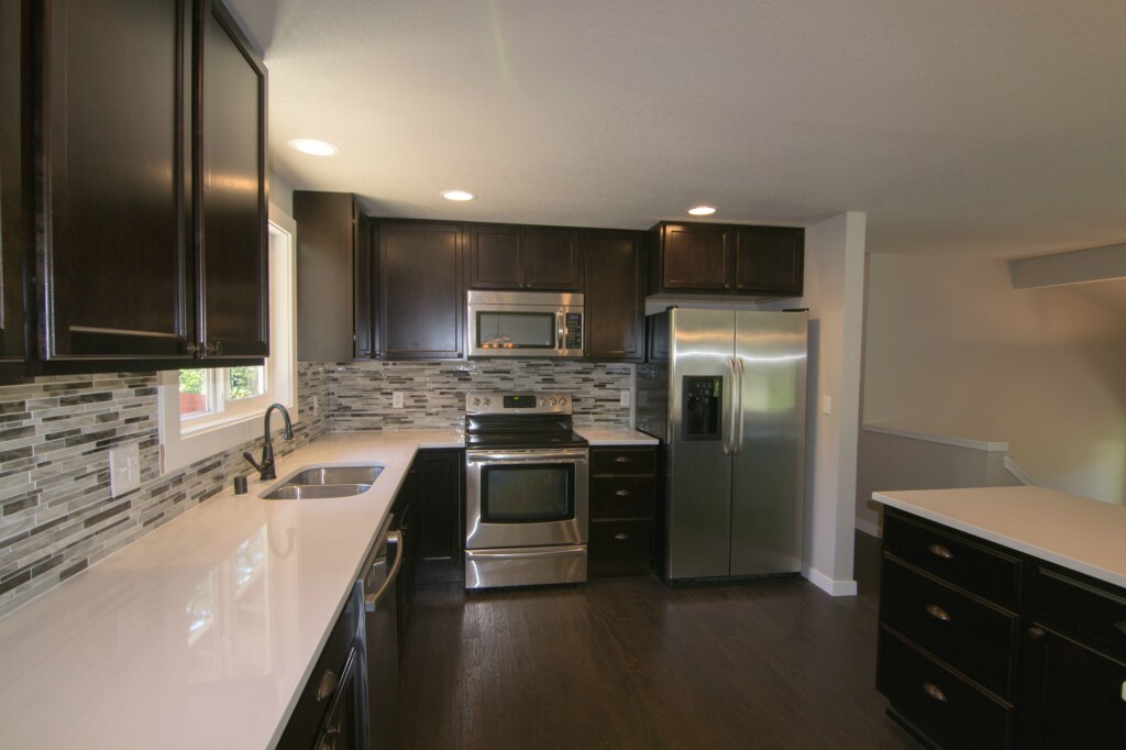 Property Photo: 17533 66th Ave W WA 98037