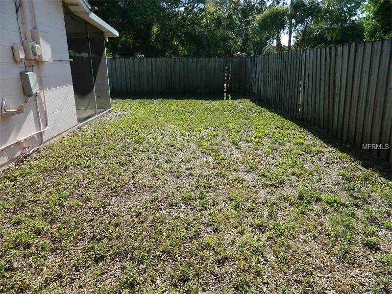 Property Photo:  701 73rd  Ave N  FL 33702 