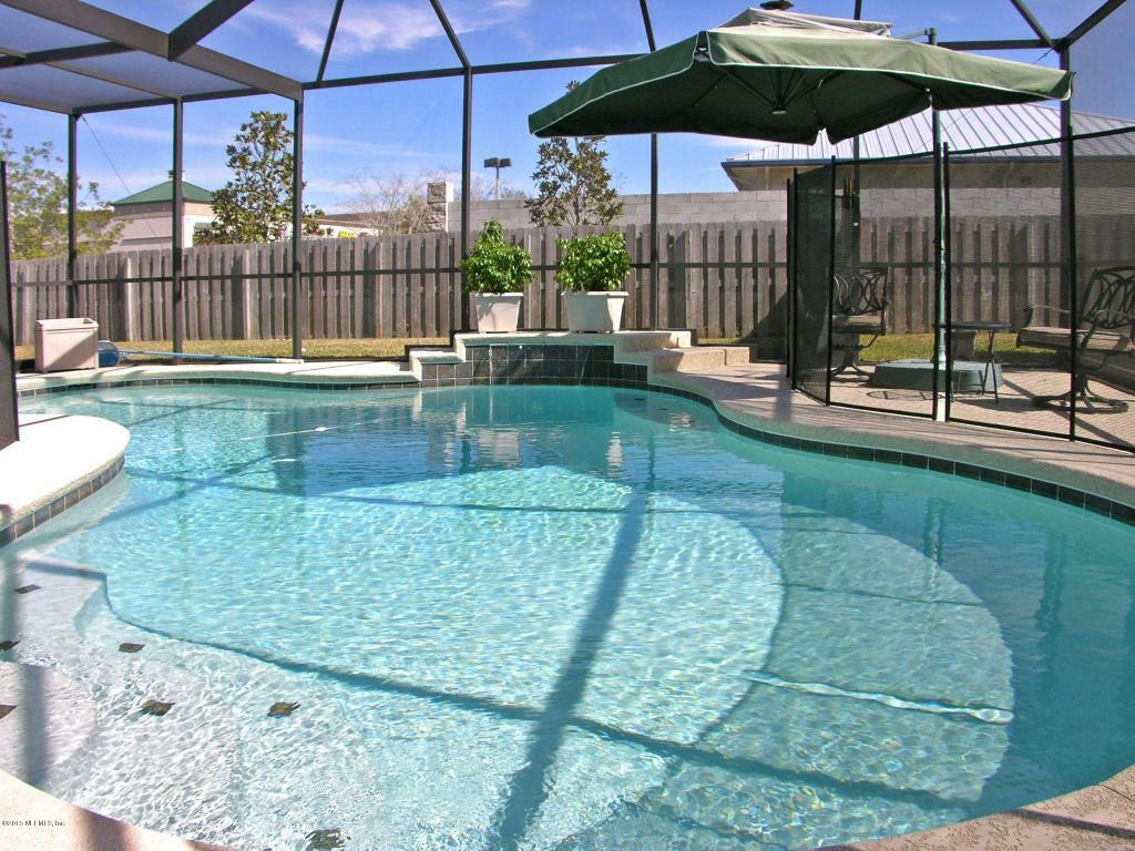 Property Photo: 400 Sweet Jasmine Way FL 32259
