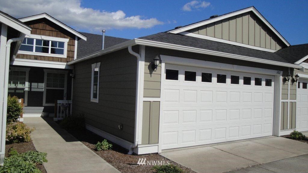 Property Photo: 5684 Correll Drive 102 WA 98248