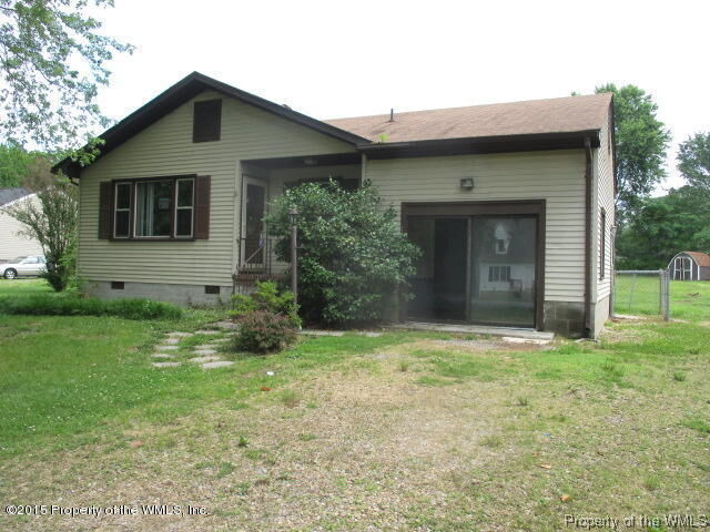 Property Photo: 17310 Wedgewood Drive VA 23089