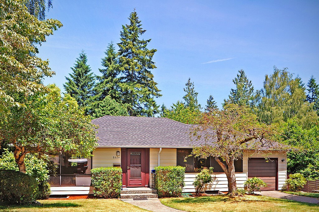 Property Photo:  8624 29th Ave NE  WA 98115 